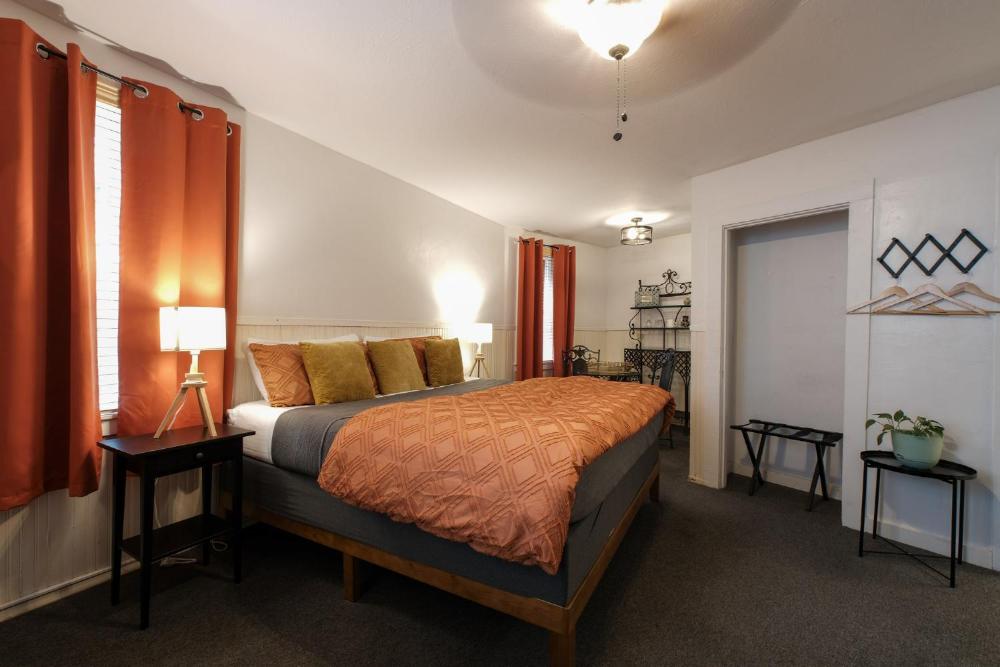 Jonquil Motel